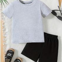 Conjunto Masculino Infantil Modinha Liso Básico Short Moletinho + Camiseta Básica Look Ootd Outfit Conjunto Masculino Infantil Modinha Liso Básico Short Moletinho + Camiseta Básica Look Ootd Outfit