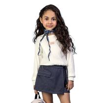Conjunto Meninas Blusa Off-White Malha Canelada e Short Saia Cinza Kamylus Conjunto Meninas Blusa Off-White Malha Canelada e Short Saia Cinza Kamylus