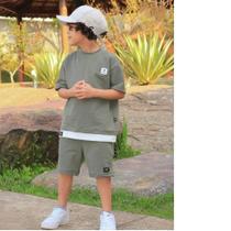 Conjunto menino modinha Premium oversized camiseta e bermuda Conjunto menino modinha Premium oversized camiseta e bermuda