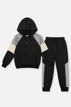 Conjunto Menino Raglan Moletom com Capuz Preto Divertto Conjunto Menino Raglan Moletom com Capuz Preto Divertto