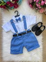 Conjunto Meninos Social Azul Serenity com Camisa Branca e Acessórios