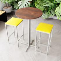 Conjunto Mesa Alta Bar Bistrô Redonda Imbuia 2 Bancos Estofado Industrial White