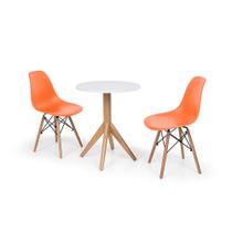 Conjunto Mesa de Jantar Maitê 60cm Branca com 2 Cadeiras Charles Eames - Laranja