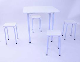 Conjunto Mesa Dobrável Branca com 4 Bancos -Assento Branco