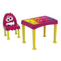Conjunto Mesa e Cadeiras Infantil Lirous Rosa com Adesivo Estampado Tramontina