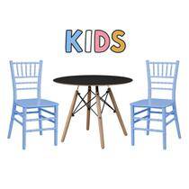 Conjunto Mesa Eames 60cm + Cadeira Tiffany Infantil Espaço Kids Quarto Brinquedoteca - La Mobilia Conjunto Mesa Eames 60cm + Cadeira Tiffany Infantil Espaço Kids Quarto Brinquedoteca - La Mobilia
