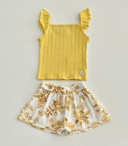 Conjunto Milon Infantil Menina Cropped Canelado Amarelo e Shorts Florido Verão Moda Kids