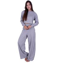 Conjunto Moletinho Blusa com Manga Longa e Calça Wide Leg e Samantha Conjunto Moletinho Blusa com Manga Longa e Calça Wide Leg e Samantha
