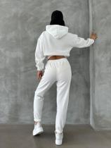 Conjunto Moletom Feminino Cropped com Capuz Estilo, Conforto tumbler com calça regulavel