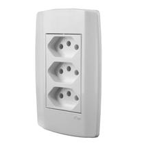 Conjunto Monobloco Espelho 4x2 com 3 Tomadas 10A 250V~ Linha Slim Branca Ilumi Ref.: 80123