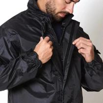 Conjunto Motoqueiro Capa De Chuva Nylon Impermeável BRASCAMP Conjunto Motoqueiro Capa De Chuva Nylon Impermeável BRASCAMP