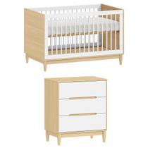 Conjunto Móveis Bebê Tomi Berço que vira caminha e Cômoda 3 gavetas Branco com Carvalho
