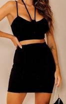 Conjunto na cor preto , Cropet com bojo removível . TAM m