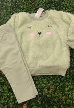 Conjunto Pelô Pulla Bulla - Cor Erva Doce - TAM G, veste até GG Conjunto Pelô Pulla Bulla - Cor Erva Doce - TAM G, veste até GG