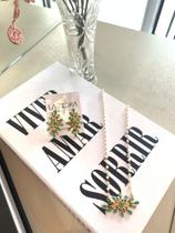 Conjunto pérola pedras verdes