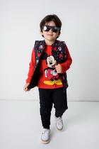Conjunto personagem 3 peças Blusa Colete Calça Moletom Conjunto personagem 3 peças Blusa Colete Calça Moletom