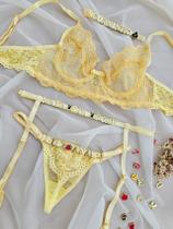 Conjunto Personalizável Dayane em Tule Floral Amarelo - Sutiã e Calcinha com Cinta Liga
