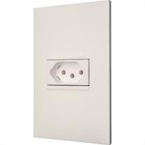 Conjunto Pial Plus+ Branco Com Placa 1 Tomada 20A. - 615081Bc