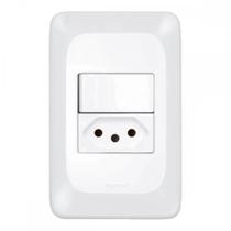 Conjunto Pial Pop Branco Modulo Com Placa 4X2 - 1 Simples+Tomada 2P+T. 20A. - Lgx10320 Conjunto Pial Pop Branco Modulo Com Placa 4X2 - 1 Simples+Tomada 2P+T. 20A. - Lgx10320