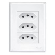 Conjunto Placa Tomada Tripla Branco 10a Evidence Fame 3267