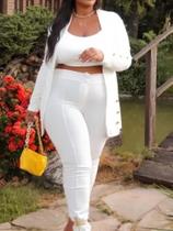 Conjunto Plus Size 3 Peças Blazer + Cropped + Calça Conjunto Plus Size 3 Peças Blazer + Cropped + Calça