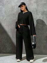 Conjunto Plus Size Calça Pantalona E Blusa Manga Longa Flare