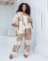 Conjunto Plus size Chic Calça e Kimono Beatriz Conjunto Plus size Chic Calça e Kimono Beatriz
