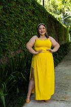 Conjunto Plus Size Saia com Shorts e Top de Alcinha Conjunto Plus Size Saia com Shorts e Top de Alcinha