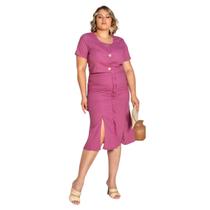Conjunto plus size top cropped e saia com fendas botões em linho premium elegante