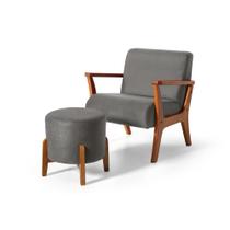 Conjunto Poltrona Estofada Cléo com Puff Redondo Berlim Cinza Kaiber Estofados Conjunto Poltrona Estofada Cléo com Puff Redondo Berlim Cinza Kaiber Estofados