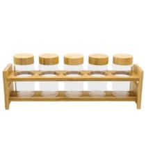 Conjunto Porta Temperos de Vidro 5pcs c/ Suporte de Bambu Wolff Conjunto Porta Temperos de Vidro 5pcs c/ Suporte de Bambu Wolff