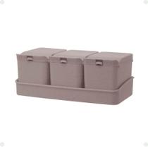 Conjunto Porta Temperos Lines Bambu e PP com Colher, Bandeja e 3 Potes Cinza Cimento Lyor Conjunto Porta Temperos Lines Bambu e PP com Colher, Bandeja e 3 Potes Cinza Cimento Lyor