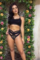 Conjunto preto em renda com bojo removível acompanha calcinha fio Conjunto preto em renda com bojo removível acompanha calcinha fio