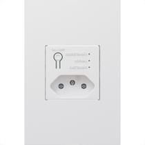 Conjunto Qualitronix Branco Tomada Com Dps Protector Freezer Geladeira - 0101027Br
