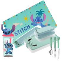 Conjunto Refeição Infantil Stitch Disney 9 Peças Estojo, Potes, Talheres, Copo 3D e Jogo Americano Conjunto Refeição Infantil Stitch Disney 9 Peças Estojo, Potes, Talheres, Copo 3D e Jogo Americano