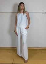 Conjunto regata e calça pantalona Conjunto regata e calça pantalona