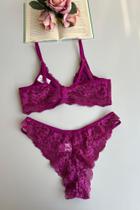 Conjunto rendado sofisticado sem bojo