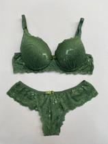 Conjunto rendado verde agave Conjunto rendado verde agave