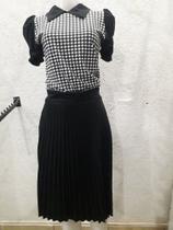 Conjunto saia frizada e blusa manga princesa Conjunto saia frizada e blusa manga princesa