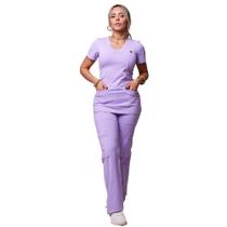 Conjunto Scrub Pijama Cirúrgico Verona Lavanda Toque Geladinho Poliamida Conjunto Scrub Pijama Cirúrgico Verona Lavanda Toque Geladinho Poliamida