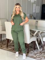 Conjunto Scrub Pijama Hospitalar em Alfaiataria feminino calça + blusa manga tulipa e calça jogger Conjunto Scrub Pijama Hospitalar em Alfaiataria feminino calça + blusa manga tulipa e calça jogger