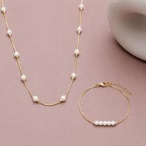 Conjunto Semijoia Pérolas Clássico Colar e Pulseira Banhado a Ouro 18K