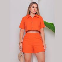 Conjunto Shorts com bolso cropped camisa com botões de madeira praia Conjunto Shorts com bolso cropped camisa com botões de madeira praia