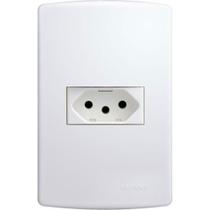 Conjunto Siena 4X2 Branco Com Placa (1Tomada 10A) 6081 Conjunto Siena 4X2 Branco Com Placa (1Tomada 10A) 6081