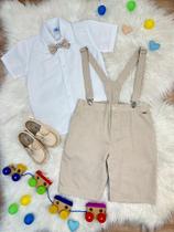 Conjunto Social Infantil Camisa Gravata Short Suspensório Bege