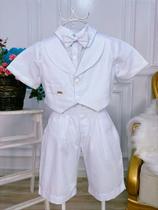 Conjunto Social Short Camisa Colete Gravata Suspensório Branco para Crianças Conjunto Social Short Camisa Colete Gravata Suspensório Branco para Crianças