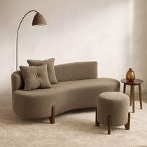Conjunto Sofá Curvo Orgânico + 01 Puff Luna Boucle Cappuccino - Montanaris Decor