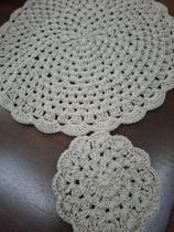 Conjunto Sousplat em Crochê 4 peças com 4 porta copos Conjunto Sousplat em Crochê 4 peças com 4 porta copos