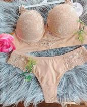 Conjunto sutiã e calcinha cor creme