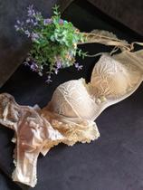 Conjunto sutiã e calcinha sem alça